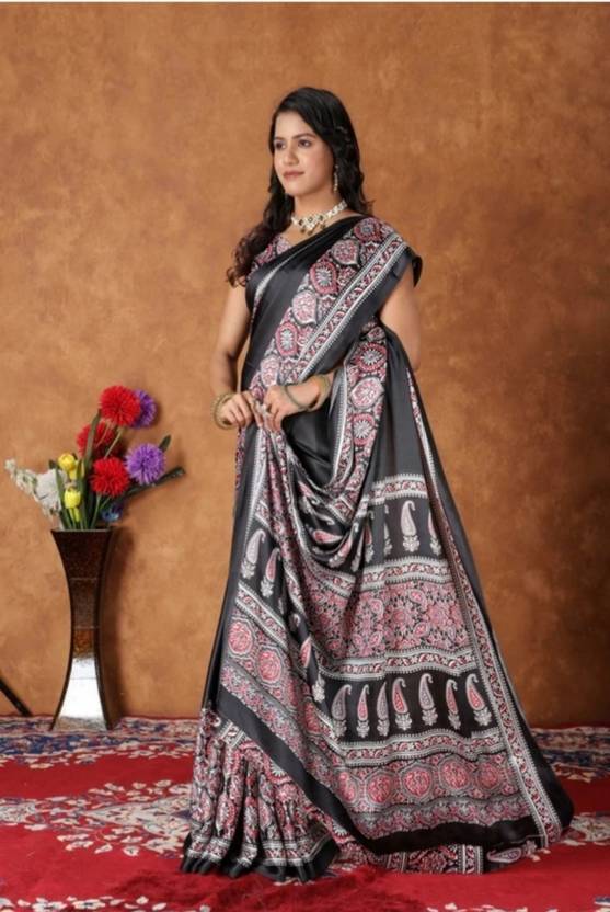 Classic Black Saree with Intricate Traditional Motif Border