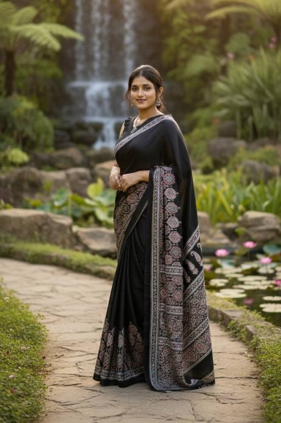Classic Black Saree with Intricate Traditional Motif Border