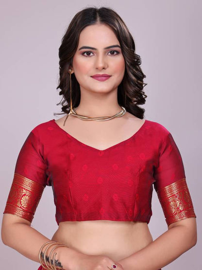 The Emerald & Crimson Banarasi Silk Saree with Ornate Zari Artistry